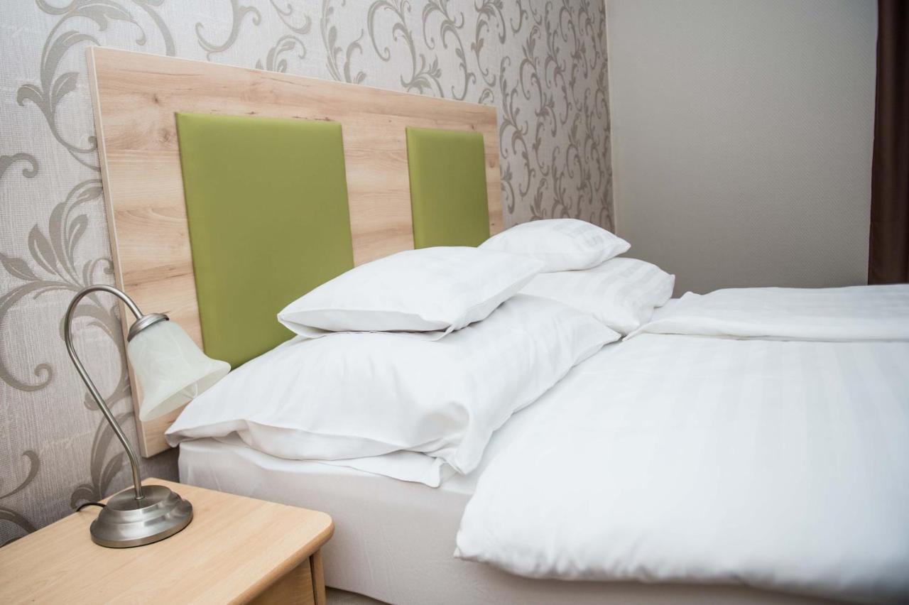 Hozam Wellness Es Apartman Szolnok Exterior foto